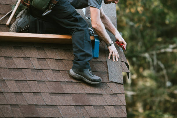 Best Roof Insulation Installation  in Fife Heights, WA